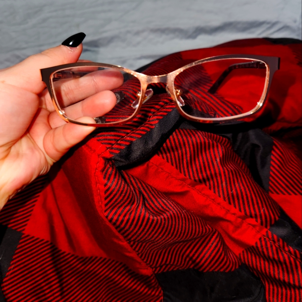 1.50 glasses. Bought them and just don't like the way they fit my face. NWOT